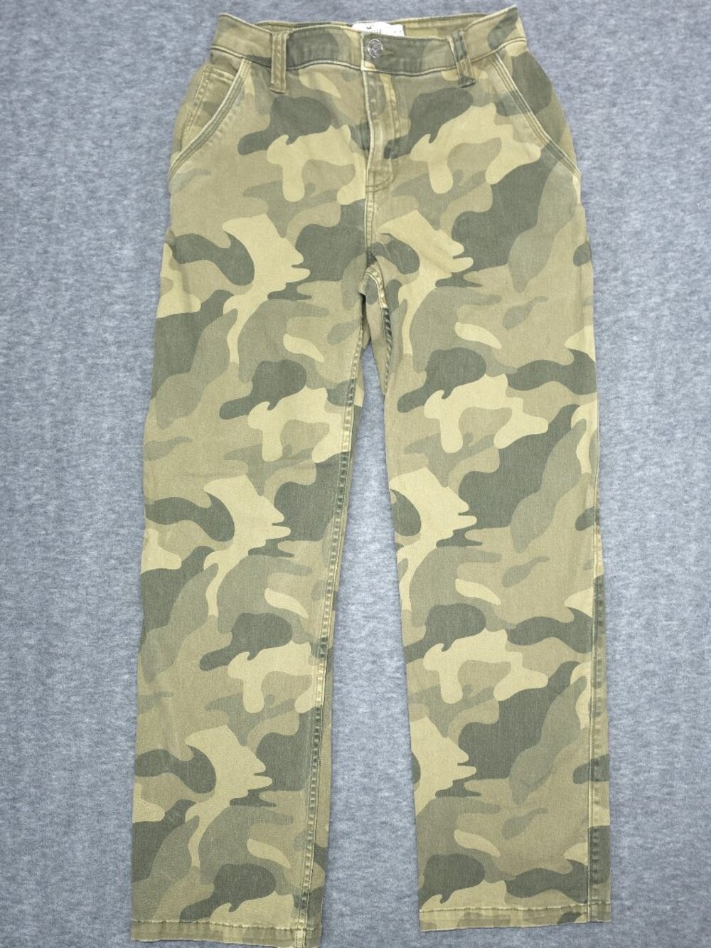Hollister High Rise Utility Camo Pants Size W24